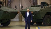 100 Rosomaków dla Ukrainy. Morawiecki: Polska dostarczycielem bezpieczeństwa
