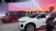 Czy elektryczna Izera z Polski odniesie sukces? "Te samochody trzeba będzie sprzedać"