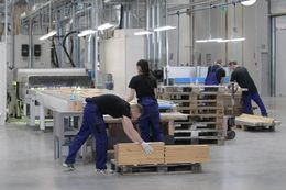 produkcja mebli
Pisz, 09.02.2018. Fabryka mebli Telmex w Piszu, produkuj�c� dla koncernu IKEA, 9 bm. (tw/pkus)
PAP/Tomasz Waszczuk
Tomasz Waszczuk
fabryka, fabryka mebli, IKEA, meble, produkcja, przemys�, przemys� drzewny, Telmex