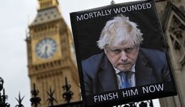 7 kryzysów Borisa Johnsona. Przez ostatni z nich zrezygnował z funkcji premiera
