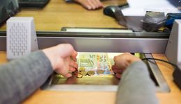 Kursy walut 6.06.2023. Wtorkowy kurs funta, euro, dolara i franka szwajcarskiego