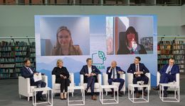Jak uniknąć zasypania tonami plastiku - RLG Polska na Międzynarodowym Szczcie Klimatycznym TOGETAIR 2022