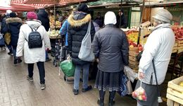 "Efekt napływu migrantów z Ukrainy". Ekonomiści o najnowszych danych na temat PKB Polski w 2022 r.
