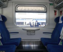 Numeracja miejsc w pociągu. Jak rozszyfrować, czy to fotel przy oknie, od korytarza czy na środku?