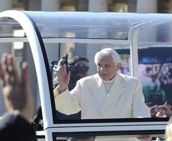Benedykt XVI żegna się z wiernymi