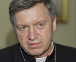 Arcybiskup apeluje o pomoc frankowiczom i wolne niedziele