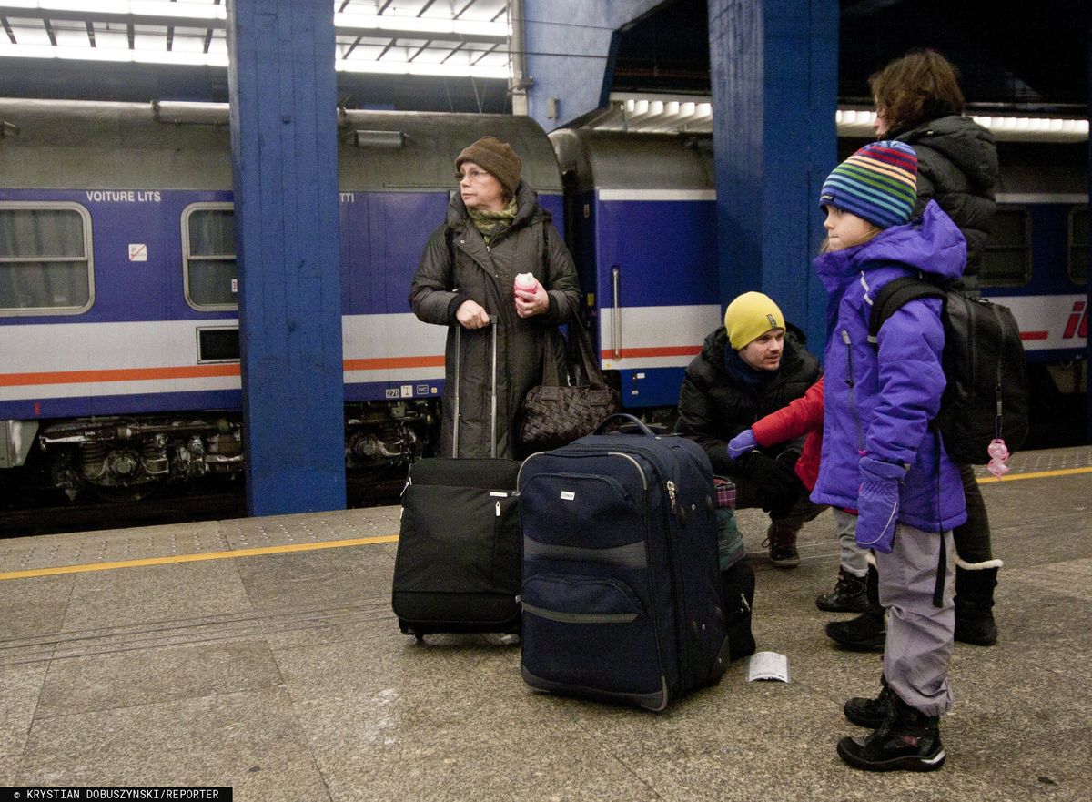 One thousand zlotys for train tickets for the whole family.  “I can’t afford it. I’ll drive an old car that smokes a lot”