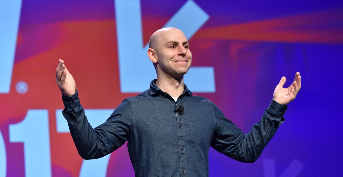 „Práce nedefinuje vaši hodnotu.“  5 inspirativních citátů od slavného psychologa práce