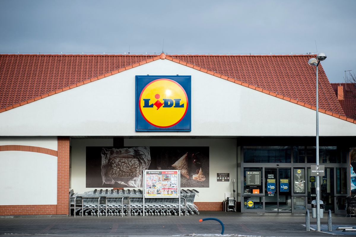 Lidl moves with the times.  The chain opens a shop with discounted products