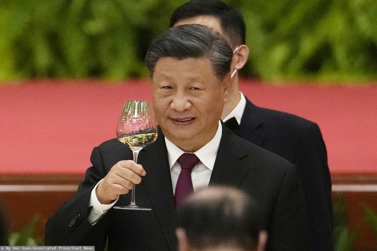 China invierte en el puerto de Hamburgo.  «Esta es la posibilidad de chantajear a Beijing».