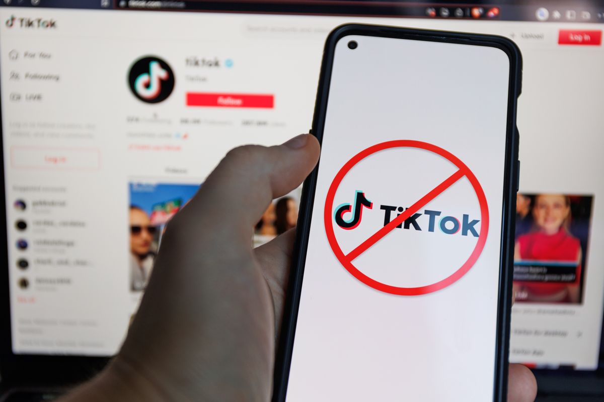 TikTok opouští BBC.  Britská televizní stanice ukazuje čínskou červenou kartu