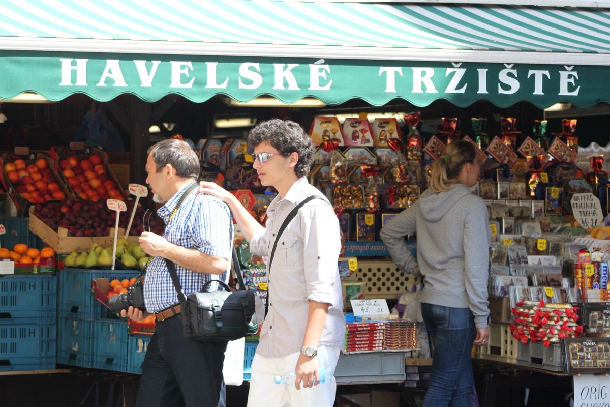 Ceny v Česku letí nahoru.  Inflace roste rychleji než v Polsku