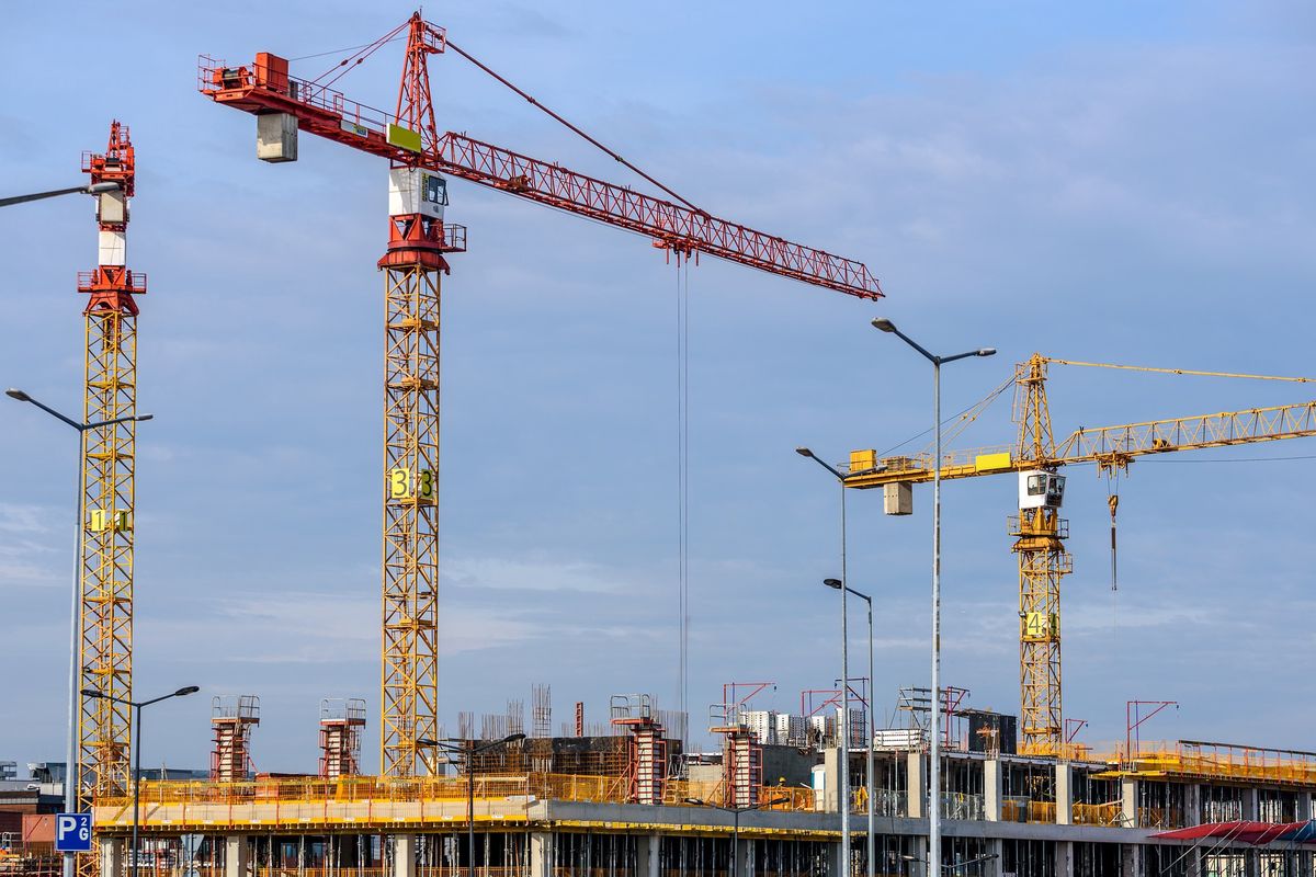 The journalist became a crane operator.  “Lipny Exam”