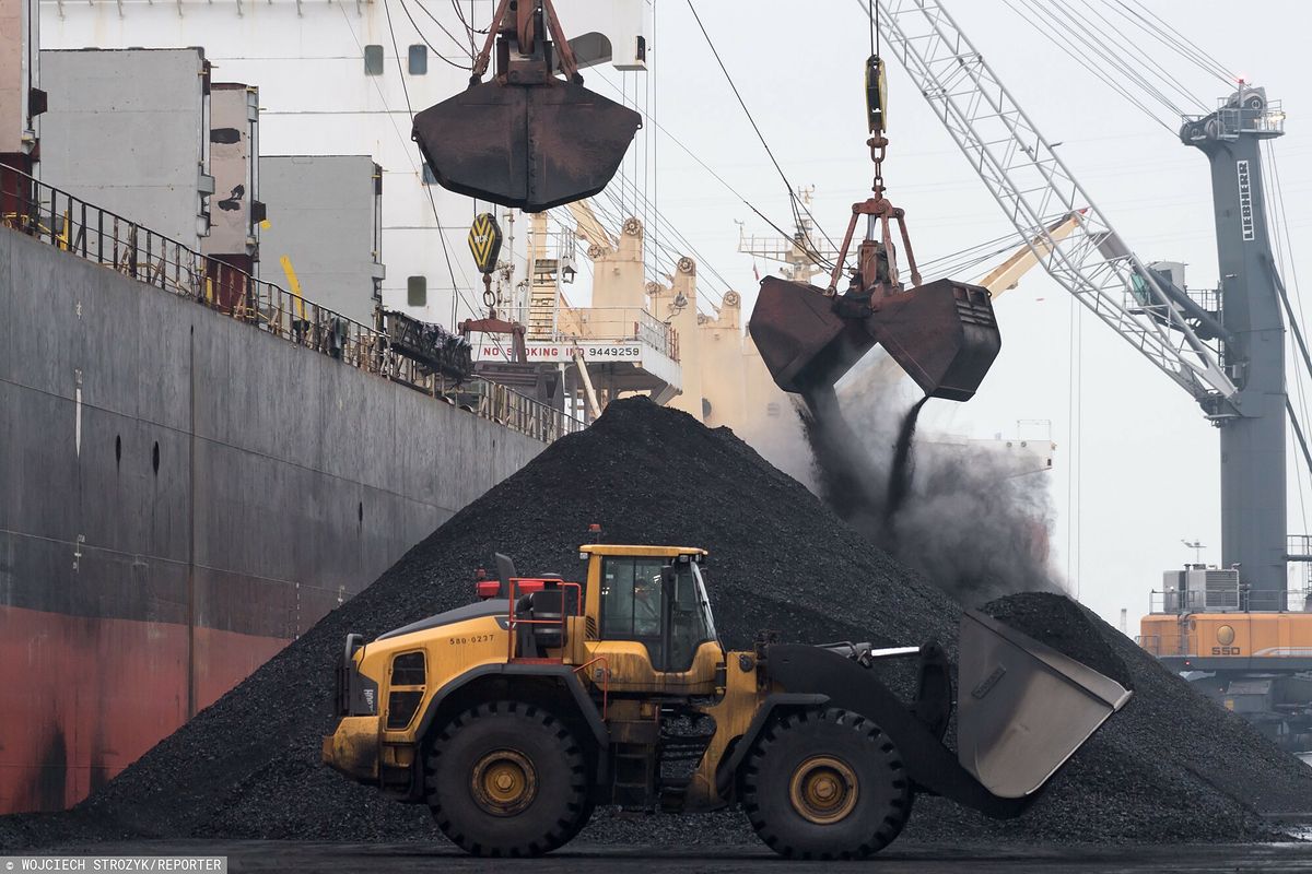 To date, the port of Gdansk has handled 12 million tons of coal