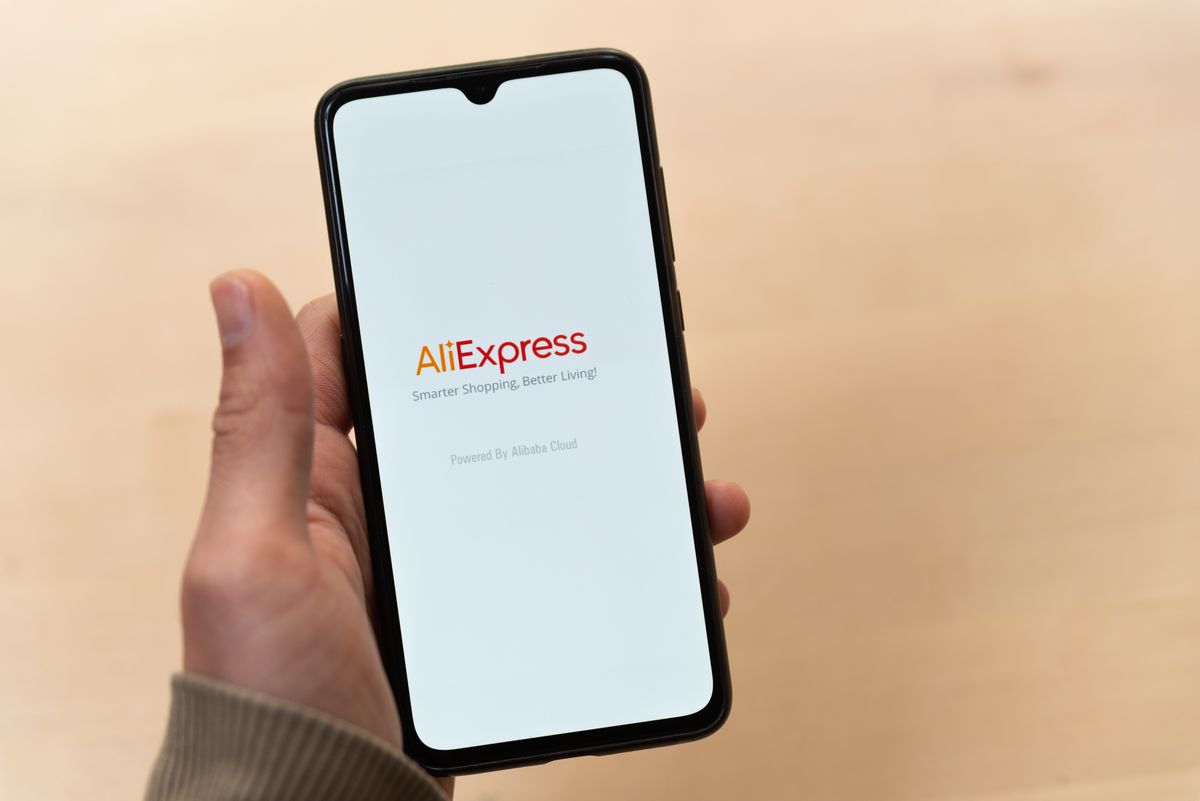 AliExpress nie przejęło się nowymi regulacjami. Podatek bierze na siebie - Vimarsana News