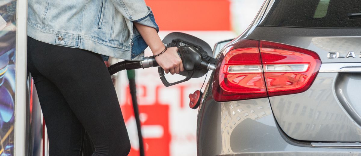 Precios de combustibles para el fin de semana largo y la próxima semana.  Los analistas hicieron predicciones