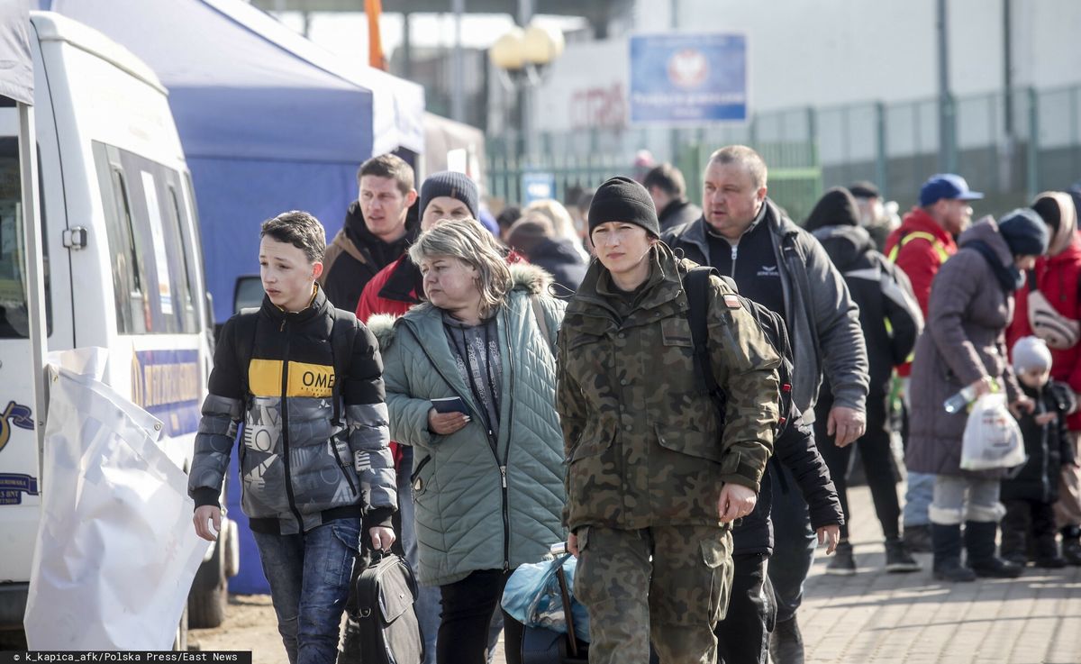 Falešné zprávy.  Na webu kolují nepravdivé informace o pomoci uprchlíkům