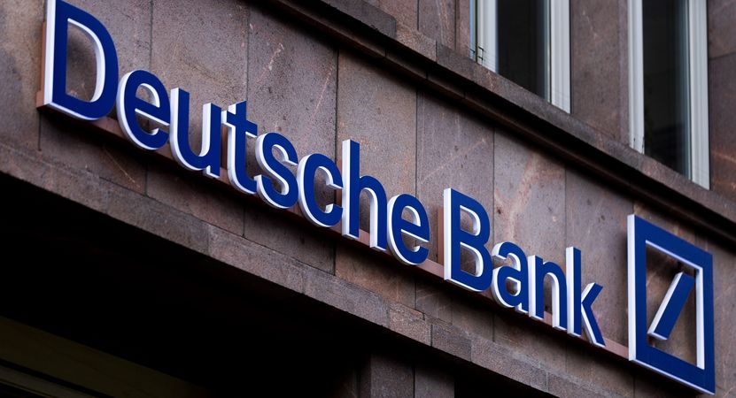 Gigantyczne problemy Deutsche Bank. Akcje lecą w dół