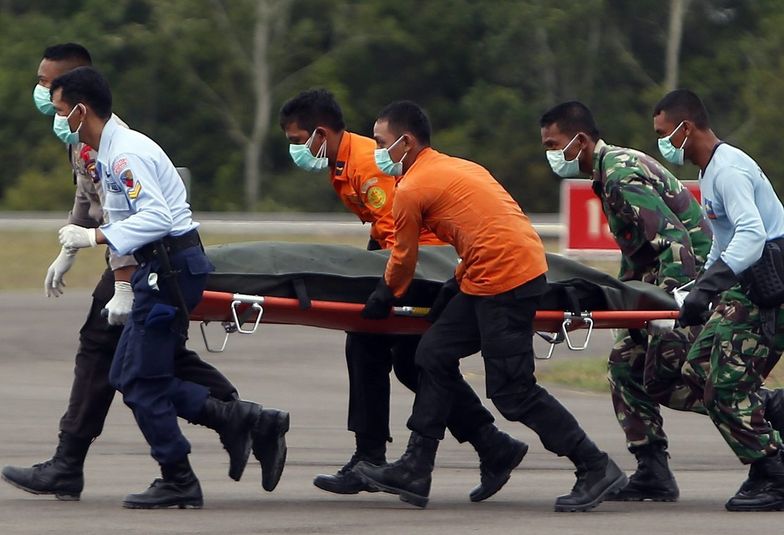 Katastrofa samolotu AirAsia. Znaleziono kolejne ciała