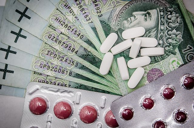 Rosną wydatki koncernów farmaceutycznych na reklamę
