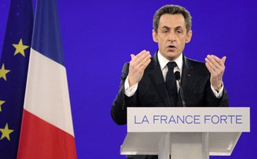 Nicolas Sarkozy żąda postawienia Asada przed trybunałem