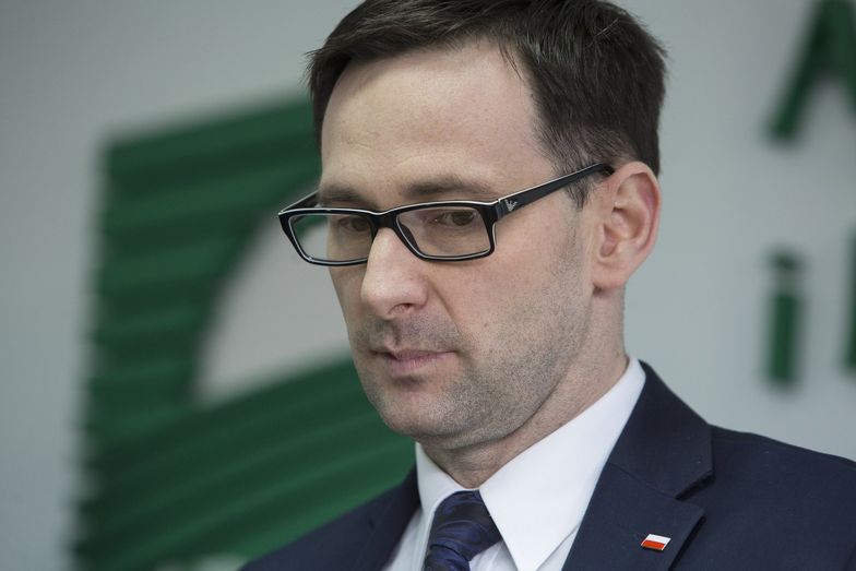 Daniel Obajtek zastąpił na stanowisku prezesa Orlenu Wojciecha Jasińskiego.