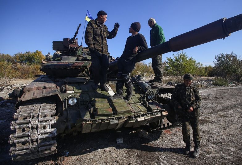 Wojna na Ukrainie. Niemcy straszą sankcjami, Kijów gotów odeprzeć atak z Krymu