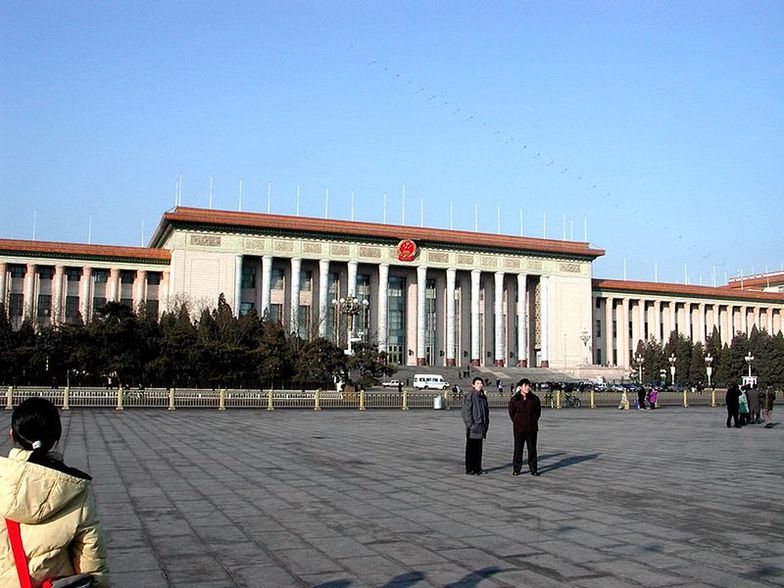 Pokaz siły przed rocznicą Tiananmen