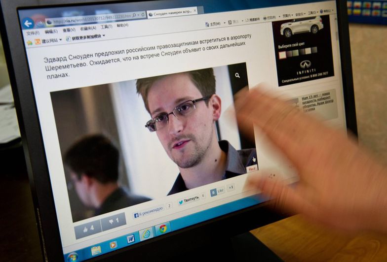 na zdj. Edward Snowden