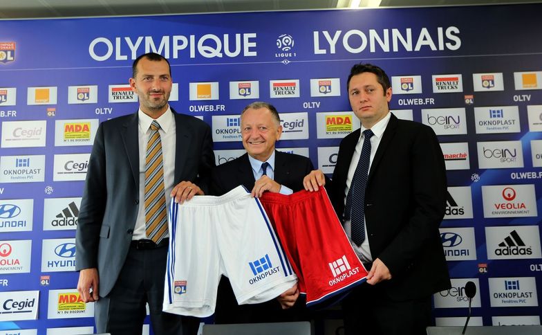Olympique Lyon już oficjalnie z logo Oknoplast