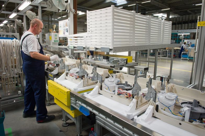 Bosch-Siemens chce przejąć w wezwaniu akcje Zelmera