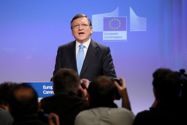 Tak Barroso wyrzuca z pracy komisarza