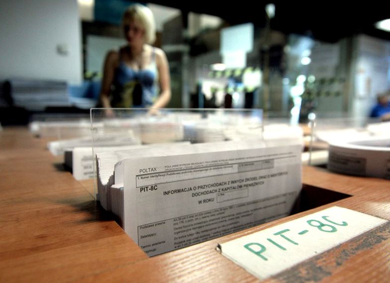 Polscy rezydenci mają obowiązek rozliczenia PIT z dochodów zagranicznych