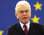 Poettering: Nie było dżentelmeńskiej umowy w Brukseli