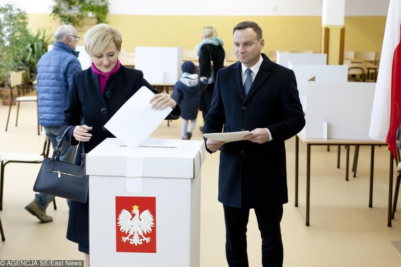 Andrzej Duda zapowiedział referendum na 10 i 11 listopada. Polacy mają się wypowiedzieć w sprawie Konstytucji RP