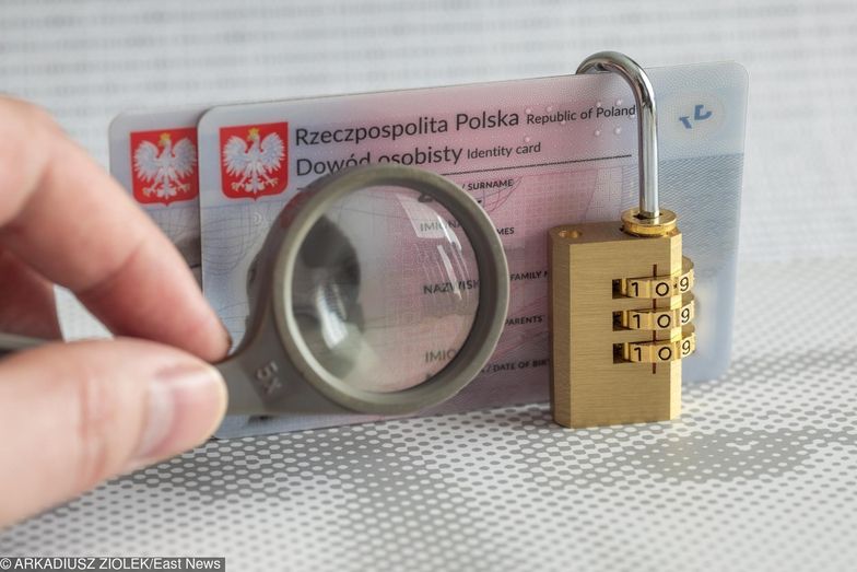 Za pół roku pierwsze e-dowody trafią w ręce Polaków