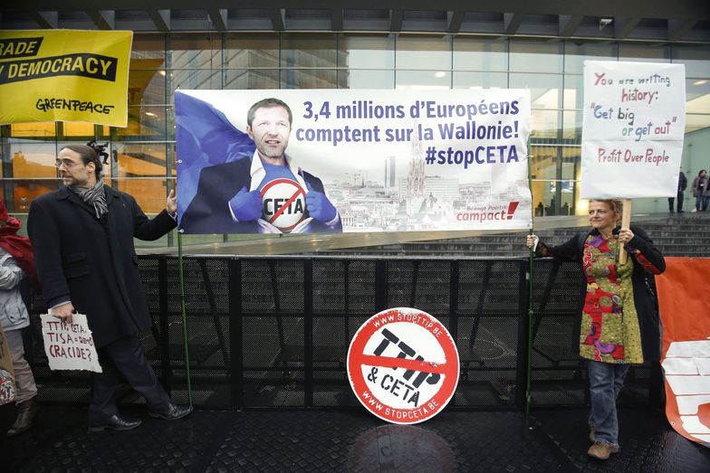 Nadzwyczajne spotkanie w sprawie CETA. Przyjedzie premier Walonii?