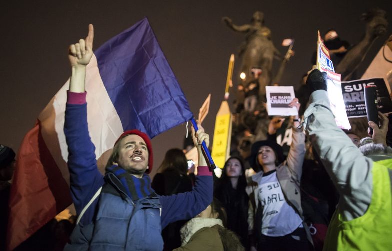 Demonstracje we Francji. Historyczny dzień - blisko 4 miliony ludzi na ulicach