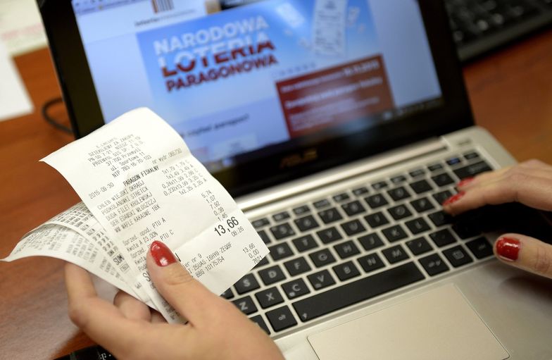 Loteria paragonowa. Resort wydał 1,5 mln zł, a zyskał 50 tys. kas fiskalnych. Opłaciło się?