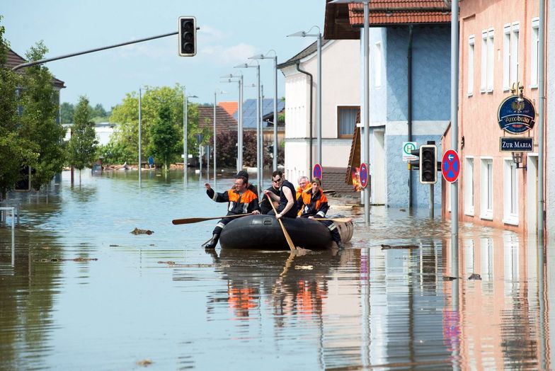 Powódź zagraża landom na północy Niemiec