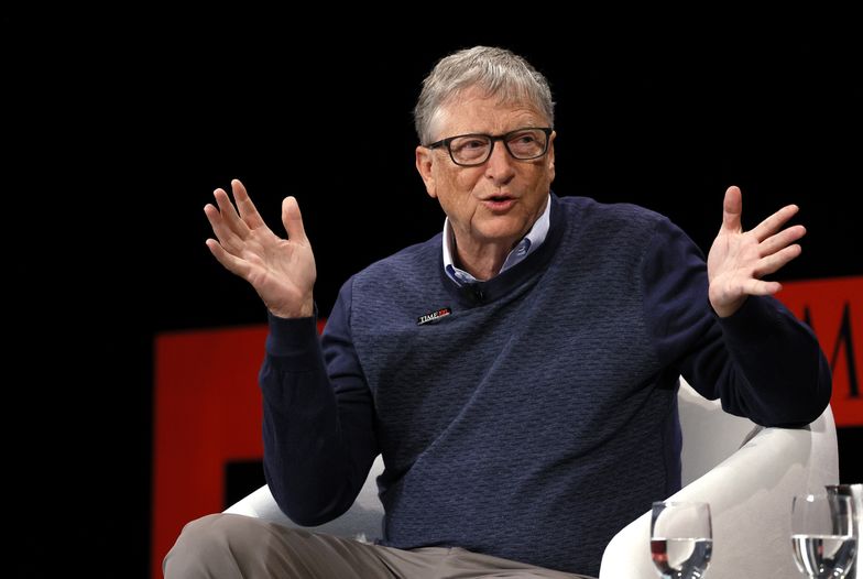 Bill Gates pozbył się akcji wartych 6 mld dolarów, ale nadal jest w czołówce rankingu najbogatszych