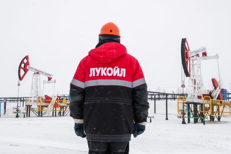 Rosyjski gigant naftowy Łukoil wzywa do zaprzestania wojny w Ukrainie