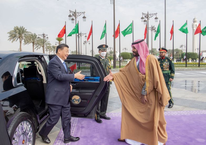 Chiny podpisały ważne umowy z Arabią Saudyjską. Alarm dla Białego Domu