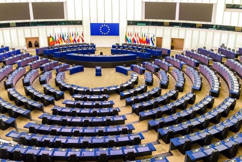Parlament Europejski zdecydował ws. pensji minimalnej w UE. Przyjęto nowe przepisy