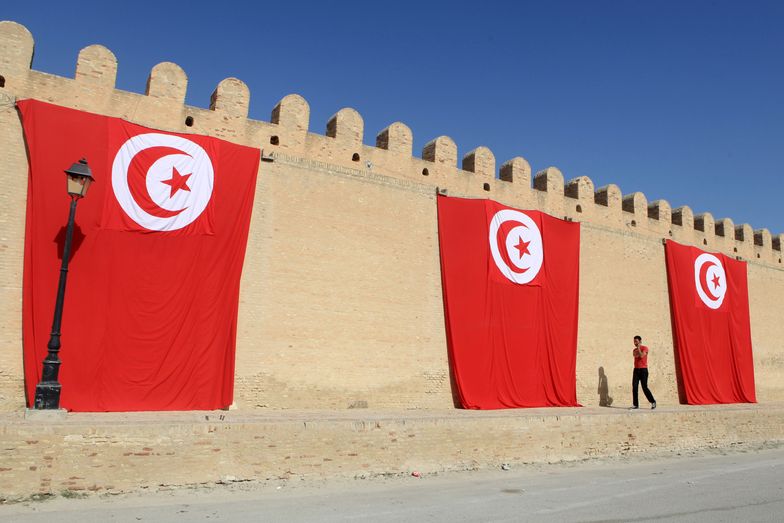 Inflacja i braki żywności wywołały protesty. Tunezyjczycy wyszli na ulice. Walczą m.in. o cukier