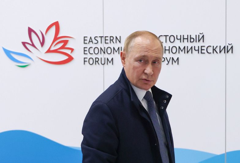 Putin grozi wstrzymaniem dostaw gazu i ropy. Stawia warunek