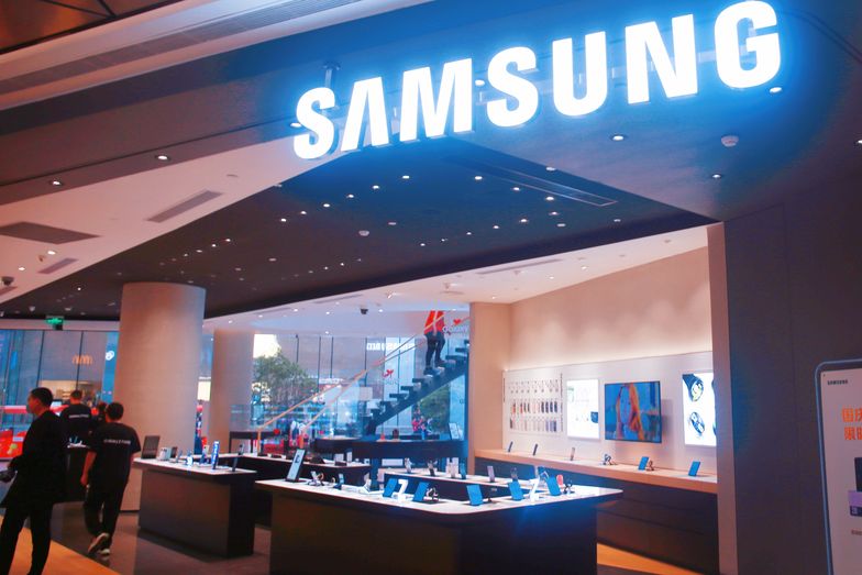 Samsung wstrzymał wysyłkę produktów do Rosji. Chodzi też o podzespoły