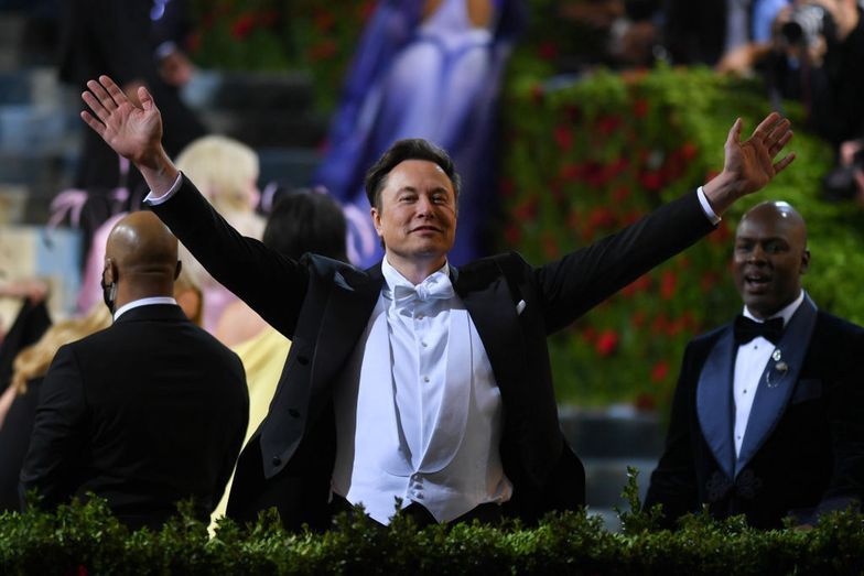 Rok kurczenia się majątków miliarderów. Elon Musk stracił najwięcej