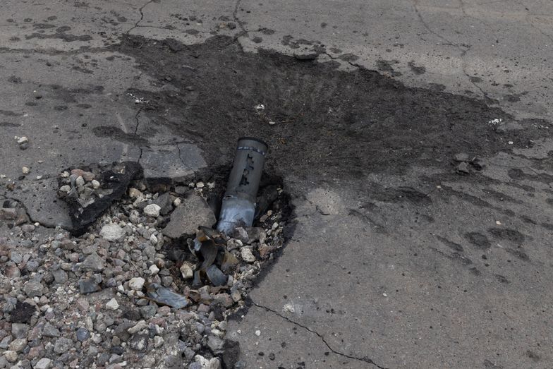 Ponad połowa długości ziemskiego równika - tyle kilometrów dróg zniszczyli Rosjanie w Ukrainie