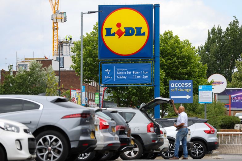 Lidl szykuje podwyżki dla pracowników. Przeznaczy na to ponad 230 mln